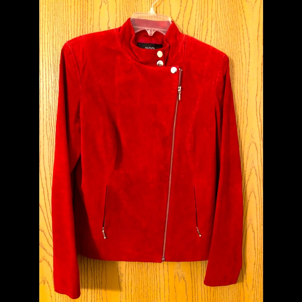 ALFANI. Red, suede jacket. Size M.